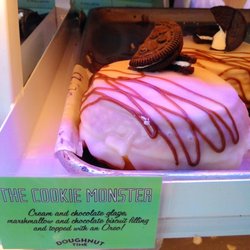 Doughnut Time - The cookie monster