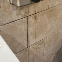 Anytime Fitness - Dirty soap dispenser in Chicago location