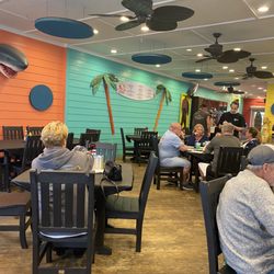 Surf's Up Grill and Bar