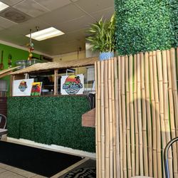 Don Julio's Latin Grill and Pupusas - Beautifully decorated with bright happy colors, very clean