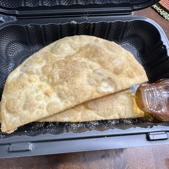 Habanero'ss Mexican Restaurant - Sopapillas - Mexican Near Me - Pueblo, Colorado
