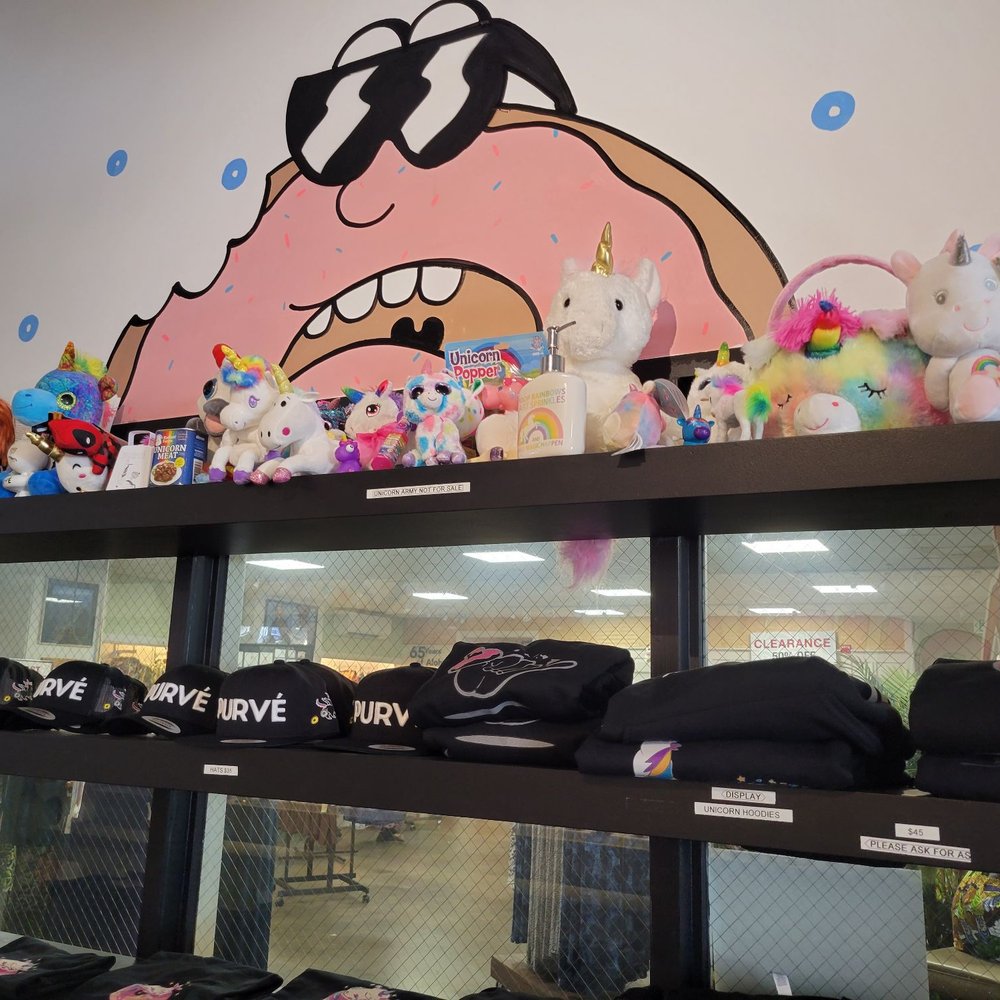 PURVÉ Donut Stop - They sell swag! - Donuts Near Me - Honolulu, Hawaii PURVÉ Donut Stop - They sell swag! - Donuts Near Me - Honolulu, Hawaii