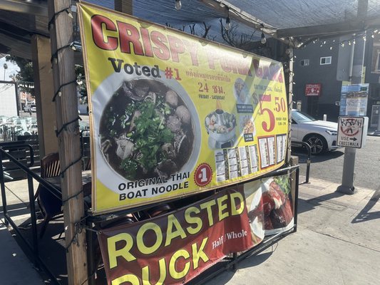 New Hollywood Plaza by null