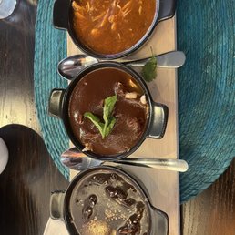 Mole sampler