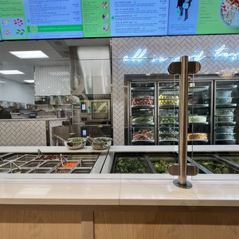 Crisp & Green - Beautiful, inviting and appetizing - Salad Near Me - Sandy, Utah