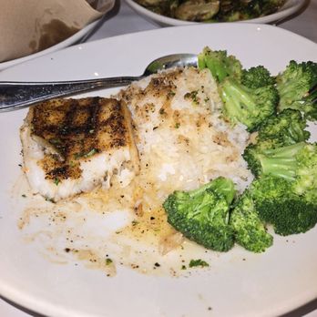 Bonefish Grill - Seabass white rice and broccoli - Seafood Near Me - Cincinnati, Ohio