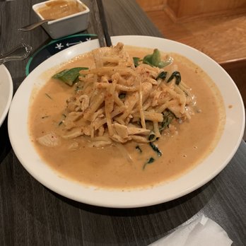 Silver Spoon Thai Restaurant - Curry Noodles - Thai Near Me - Chicago, Illinois Silver Spoon Thai Restaurant - Curry Noodles - Thai Near Me - Chicago, Illinois