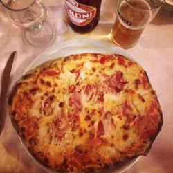 Ristorante - Pizzeria Napoli, La Foresteria - Pizza Sofisticato - Delicioso!