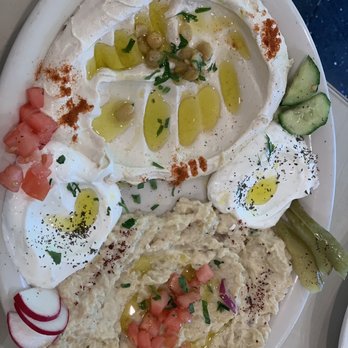 El Jardin - plate of hummus and hummuss - Middle Eastern Near Me - North Bergen, New Jersey El Jardin - plate of hummus and hummuss - Middle Eastern Near Me - North Bergen, New Jersey