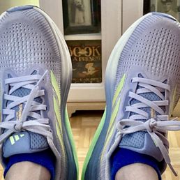 Adidas should to be replaced soon. Used daily on the treadmill. I'm coming here. 02/02/25