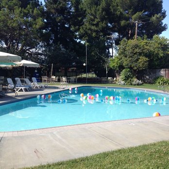 Cloverdale Cabana Club - Come have some fun in the pool! - Swimming Pools Near Me - Campbell, California Cloverdale Cabana Club - Come have some fun in the pool! - Swimming Pools Near Me - Campbell, California