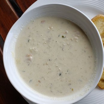 The Freight Shed - Chowder - Canadian (New) Near Me - Baddeck, Nova Scotia