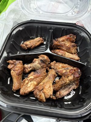 This Is It! Southern Kitchen & Bar-B-Q by null