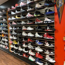 Colakicks706 - Jordans Nike Yeezy