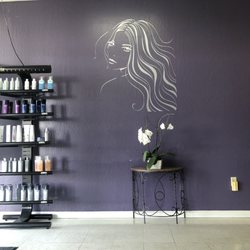 Designing Cut Salon