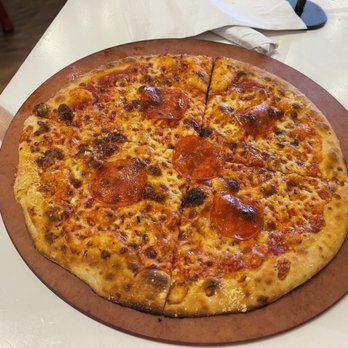 Mandola's Italian Kitchen - Pepperoni Pizza - Italian Near Me - Riverview, Florida Mandola's Italian Kitchen - Pepperoni Pizza - Italian Near Me - Riverview, Florida