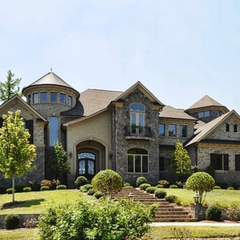 Debe Maxwell - Savvy + Co - Luxury living from North Charlotte to the Equestrian communities of South Charlotte and beyond. - Real Estate Agents Near Me - Charlotte, North Carolina Debe Maxwell - Savvy + Co - Luxury living from North Charlotte to the Equestrian communities of South Charlotte and beyond. - Real Estate Agents Near Me - Charlotte, North Carolina