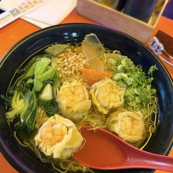Dumpling N' Dips - Shrimp Dumplings & Noodles 10/10 so good! - Dim Sum Near Me - New York, New York