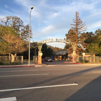 Griffith Manor Park - Park entrance - Playgrounds Near Me - Glendale, California Griffith Manor Park - Park entrance - Playgrounds Near Me - Glendale, California