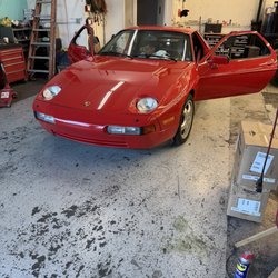 Power Station - Putting new radio in