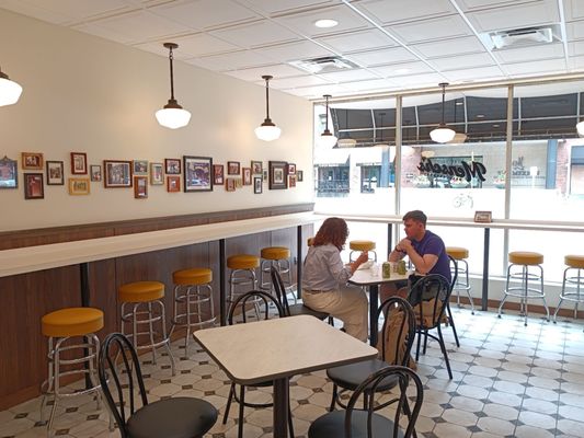 Mensch's Deli by null