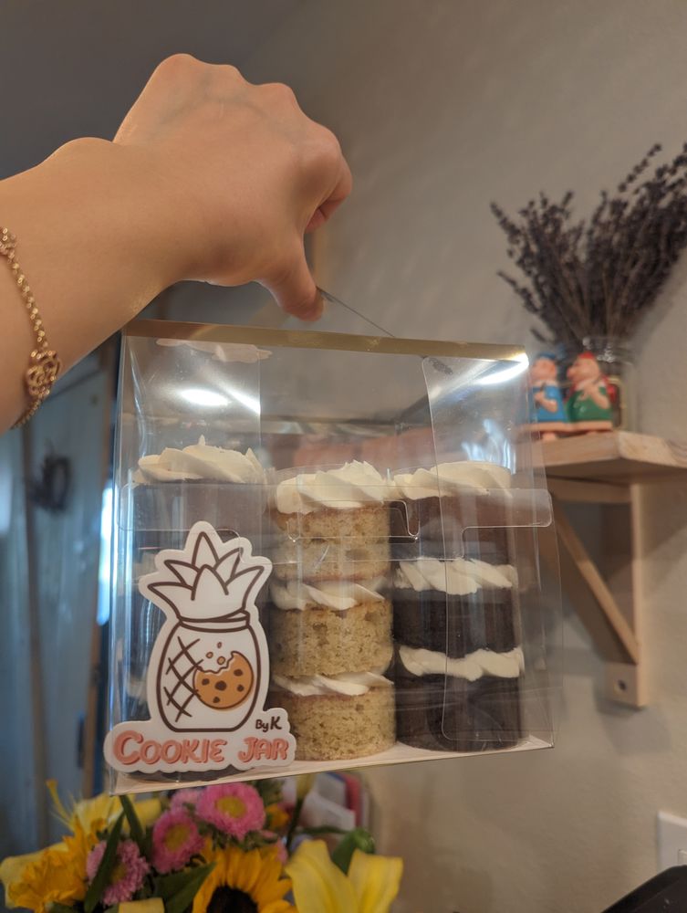 Cookie Jar By K Logo