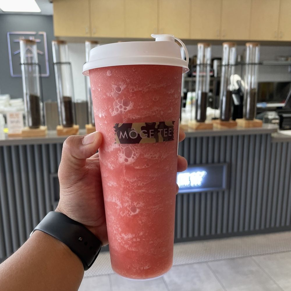 Möge Tee TMC - Fresh Strawberry Tea - Bubble Tea Near Me - Houston, Texas Möge Tee TMC - Fresh Strawberry Tea - Bubble Tea Near Me - Houston, Texas