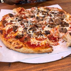Pi-daho Artisan Pizza - Boise pizza minus black olives