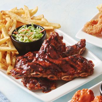 Applebee's Grill + Bar - Sports Bars Near Me - Geneseo, New York