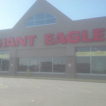 Giant Eagle - the front of a giant eagle store - Grocery Near Me - Altoona, Pennsylvania Giant Eagle - the front of a giant eagle store - Grocery Near Me - Altoona, Pennsylvania