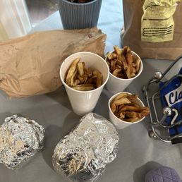 Under portioned fries.