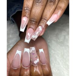 VickyVictoriaNails