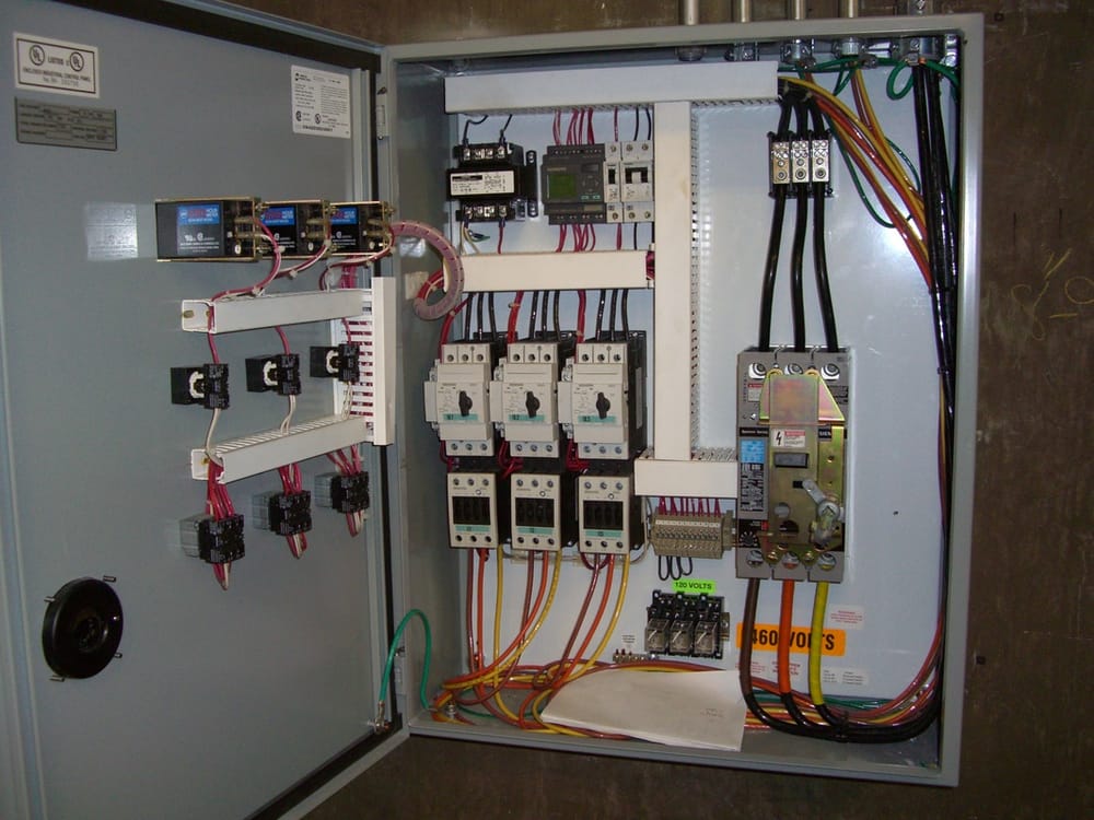 Slide of Diversified Electrical Services