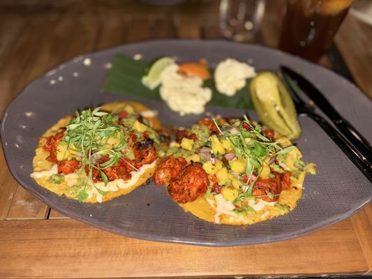 Flecha Cantina by null