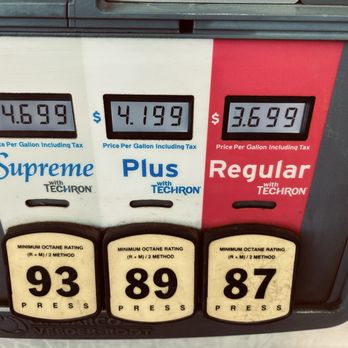 Chevron - Iran war prices - Gas Stations Near Me - Austin, Texas