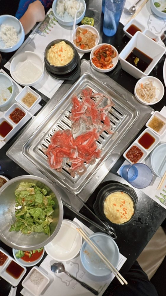 Cham Sut Gol BBQ