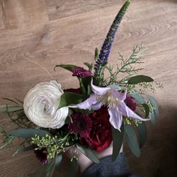 Poppy's - Flower arrangement