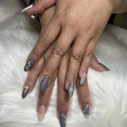 Fancy Nails and Spa - Fall nail design by Sarah