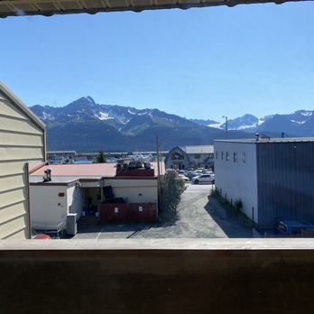 Breeze Inn - Hotels Near Me - Seward, Alaska