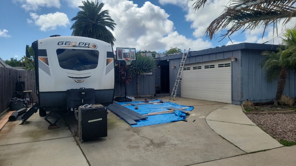 Slide of Califa Roofing