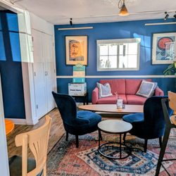 Stella's Coffee Haus - Cozy seating