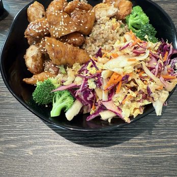 Ming's at La Cantera - Teriyaki Crispy Chicken - Asian Fusion Near Me - San Antonio, Texas Ming's at La Cantera - Teriyaki Crispy Chicken - Asian Fusion Near Me - San Antonio, Texas