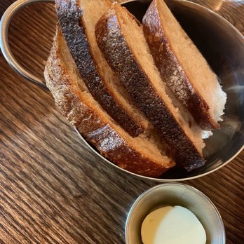 Caché - Pain et beurre (bread and butter) - French Near Me - San Francisco, California Caché - Pain et beurre (bread and butter) - French Near Me - San Francisco, California
