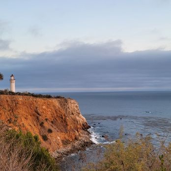 Point Vicente Lighthouse - Point Vicente lighthouse. - Landmarks & Historical Buildings Near Me - Rancho Palos Verdes, California