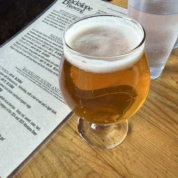 Backslope Brewing - Stony Stream a Dortmund Golden Lager! - Breweries Near Me - Columbia Falls, Montana Backslope Brewing - Stony Stream a Dortmund Golden Lager! - Breweries Near Me - Columbia Falls, Montana