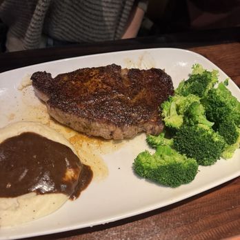 LongHorn Steakhouse - Steakhouses Near Me - Fort Wayne, Indiana LongHorn Steakhouse - Steakhouses Near Me - Fort Wayne, Indiana