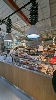 Eska Restaurant and Bakery by null