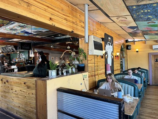 Alleycat Coffee House by null