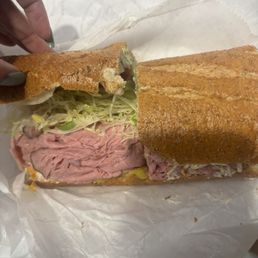 Turkey and Lg Roast Beef & Turkey Turkey and Lg Roast Beef & Turkey