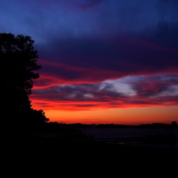 Clear Lake Park - Sunset o'er Clear Lake in Orlando, FL - Parks Near Me - Orlando, Florida